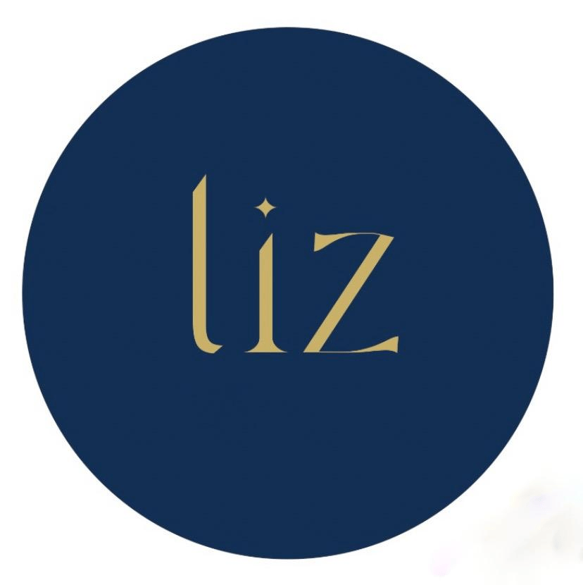 Liz by Adriana Andrade